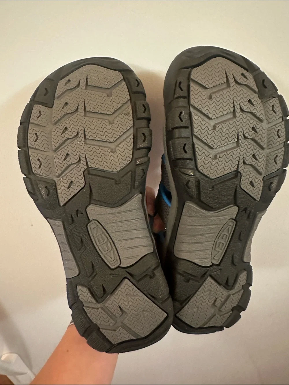 NEVER WORN Kids Keen Newport H2 Sandals